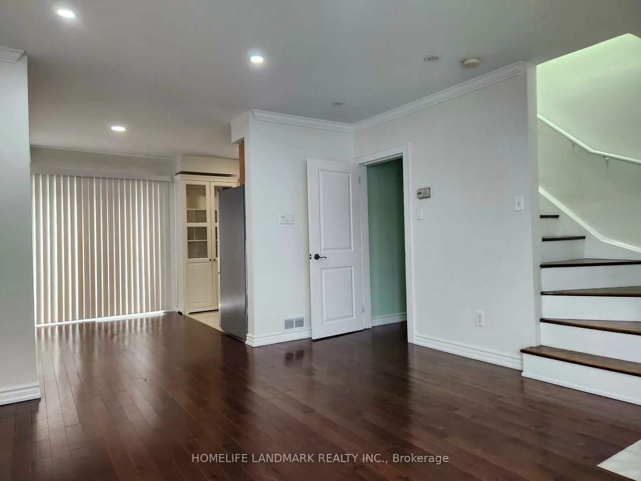 740, Kennedy, Ionview, Toronto