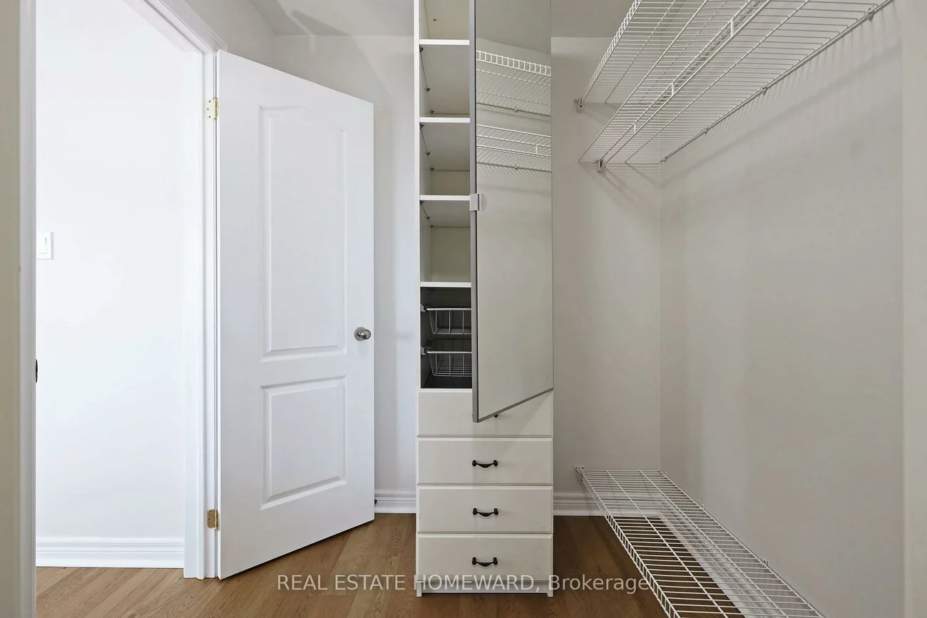 57, Fallingbrook, Birchcliffe-Cliffside, Toronto