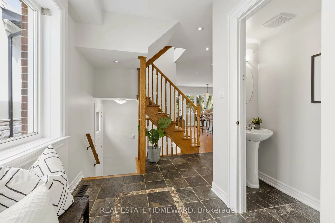 57, Fallingbrook, Birchcliffe-Cliffside, Toronto