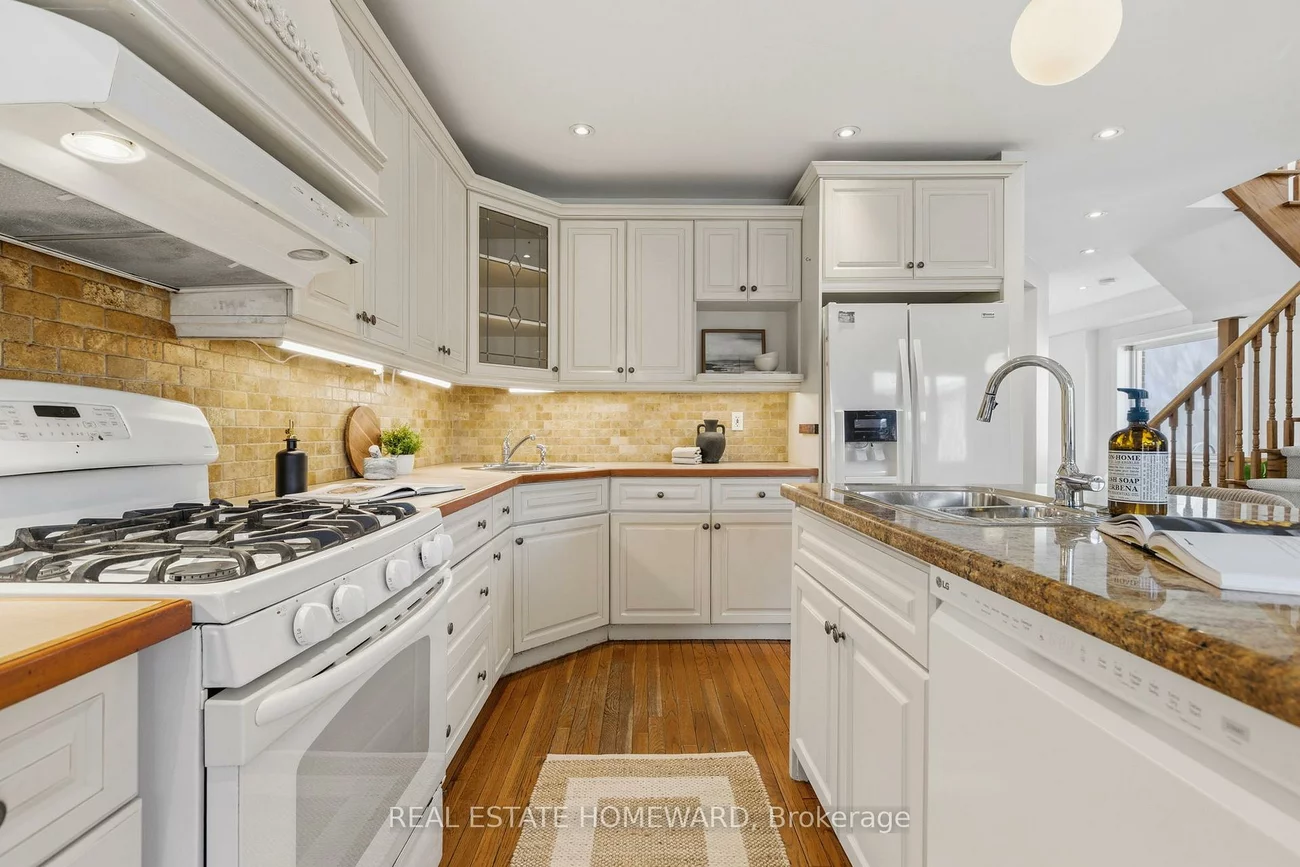 57, Fallingbrook, Birchcliffe-Cliffside, Toronto