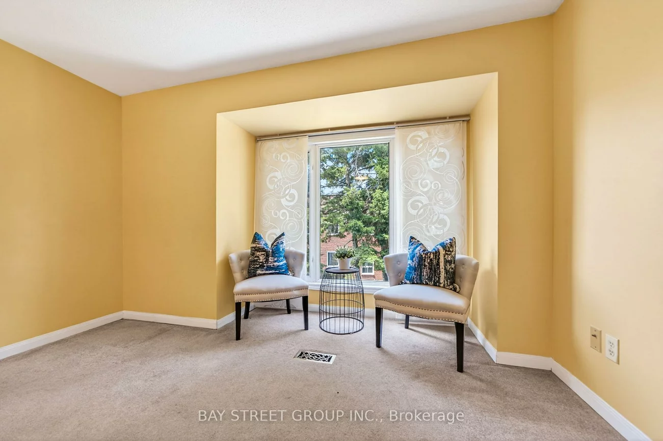 145, Sandyhook, Steeles, Toronto