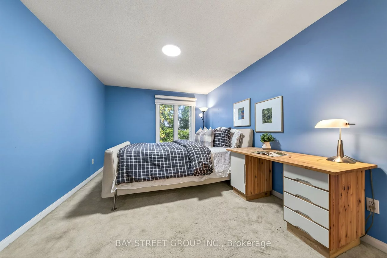 145, Sandyhook, Steeles, Toronto