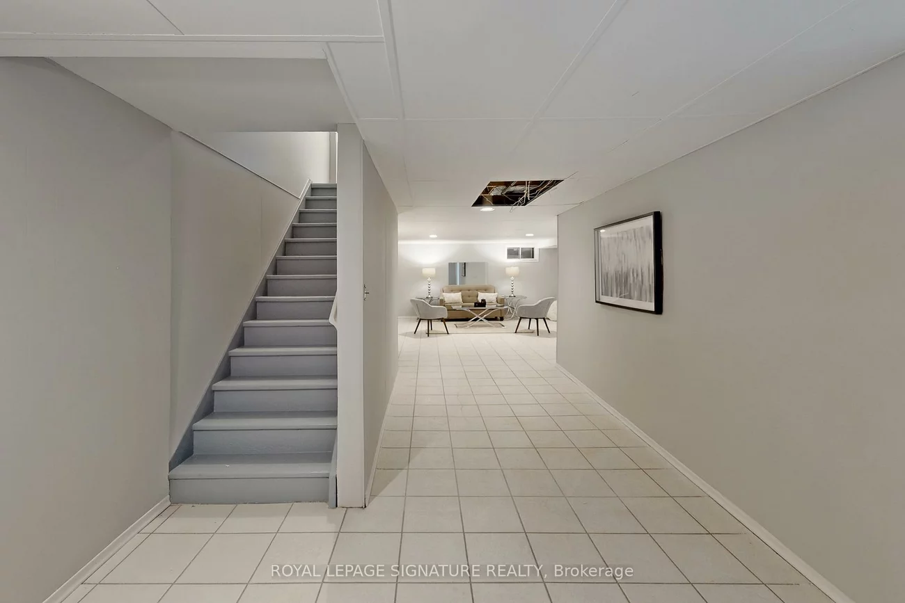 62, Valdor, Agincourt North, Toronto