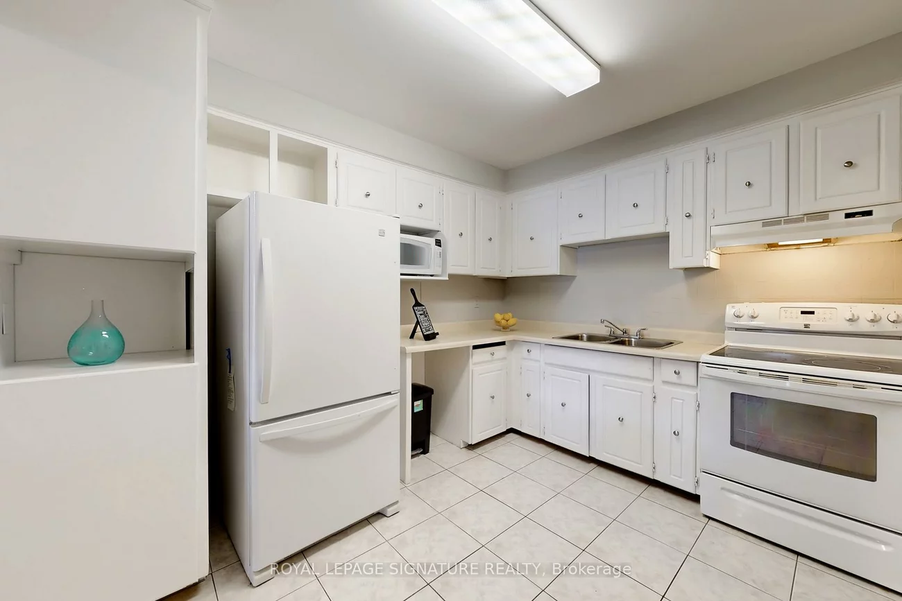 62, Valdor, Agincourt North, Toronto