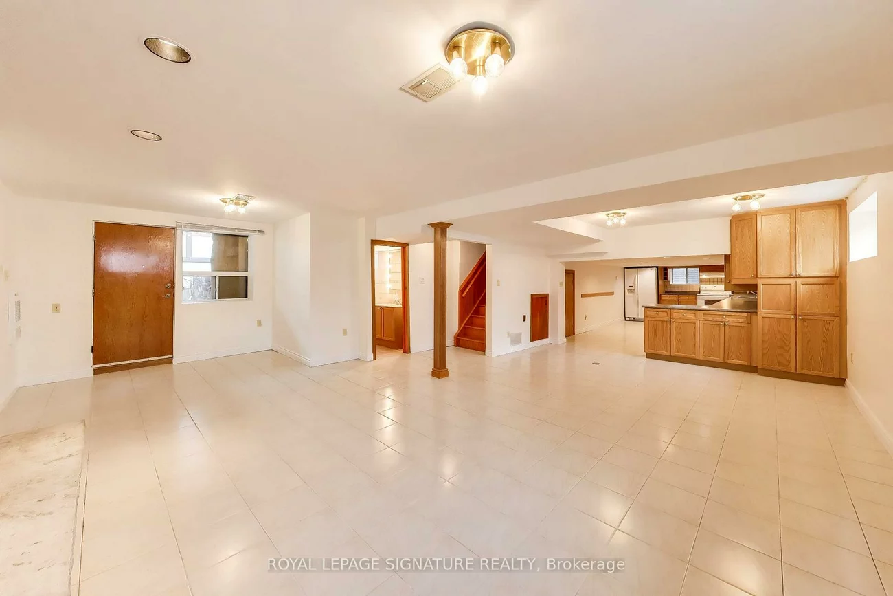 1, Charlemont, Tam O'Shanter-Sullivan, Toronto