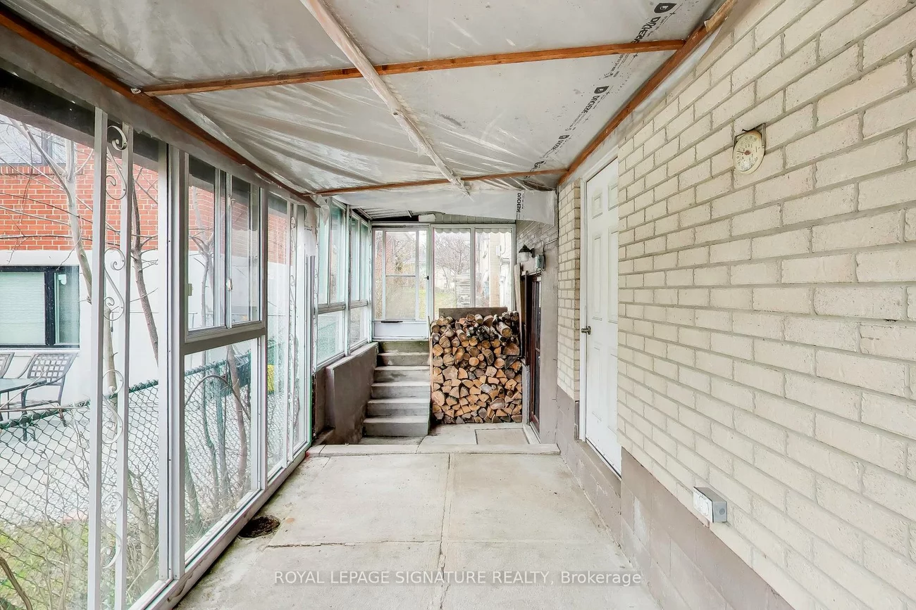 1, Charlemont, Tam O'Shanter-Sullivan, Toronto