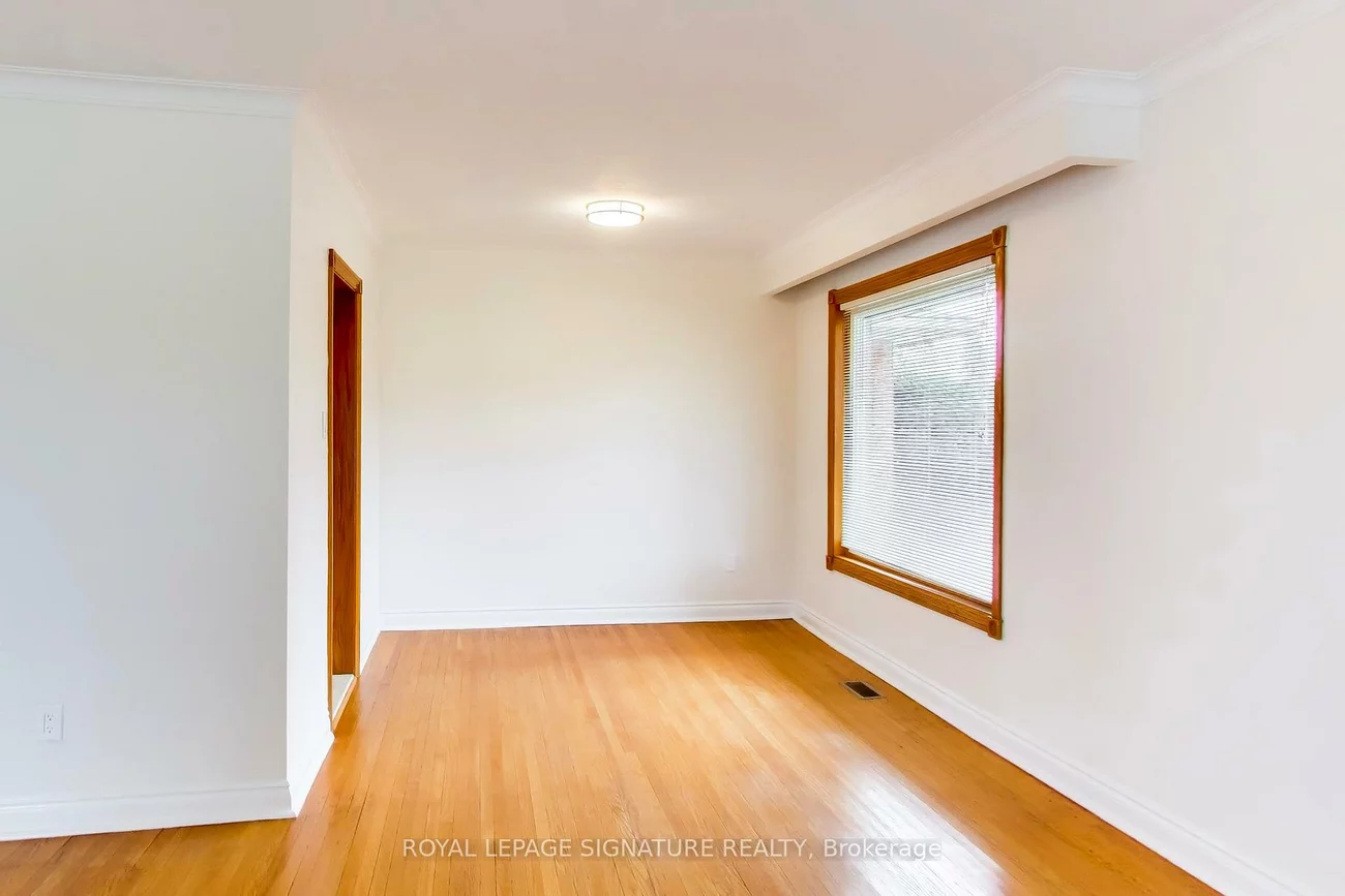 1, Charlemont, Tam O'Shanter-Sullivan, Toronto