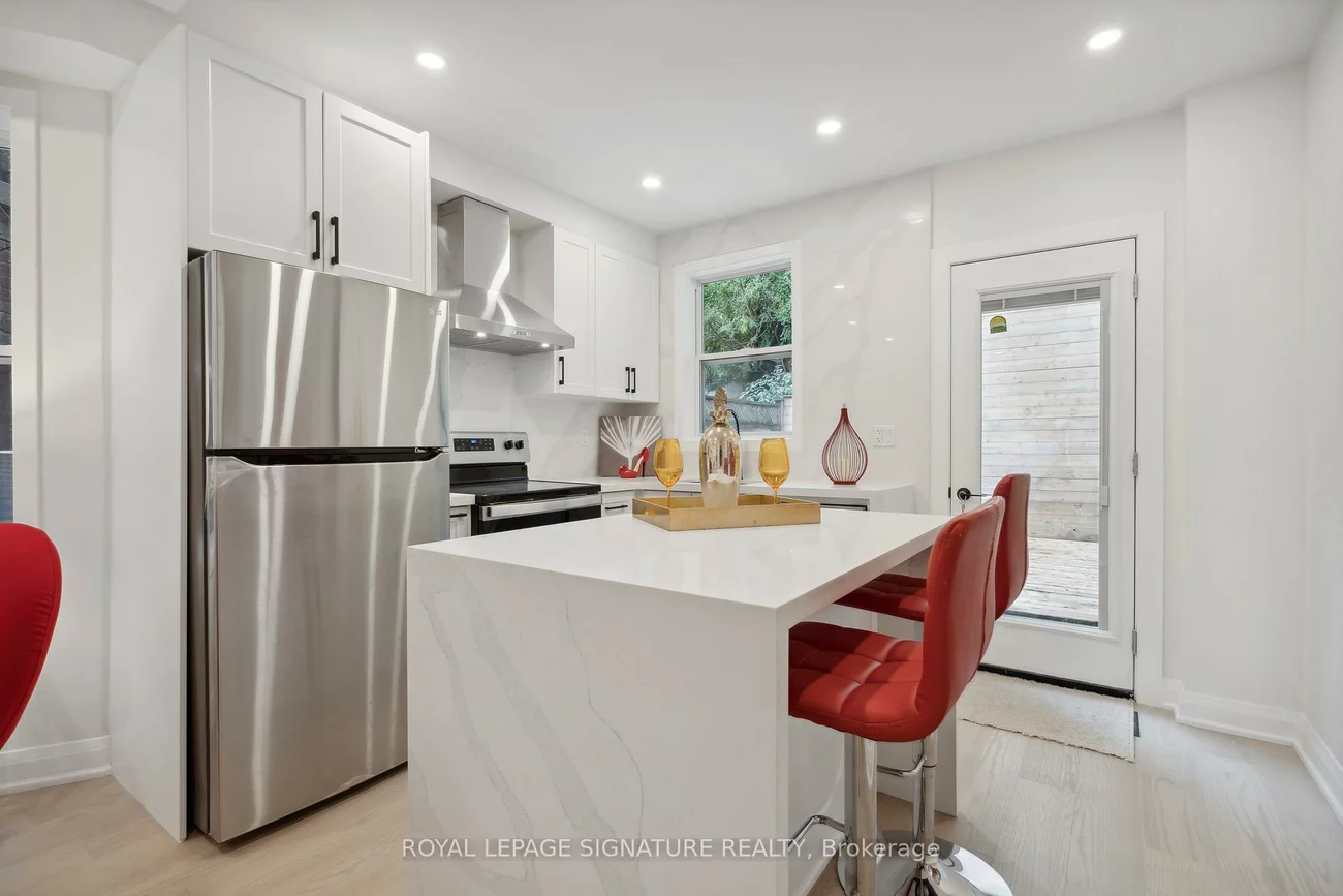 36, Tennis, North Riverdale, Toronto