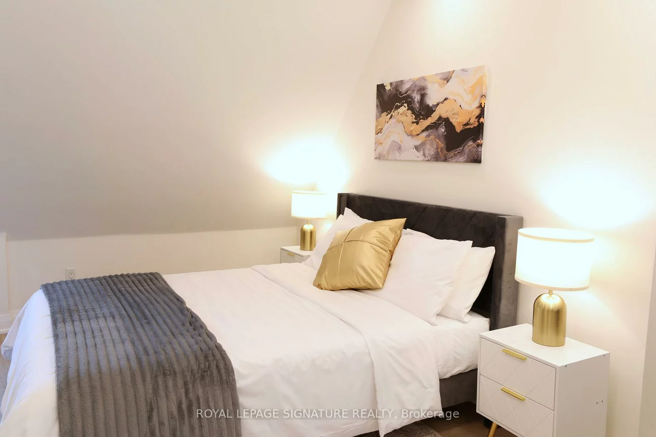 36, Tennis, North Riverdale, Toronto