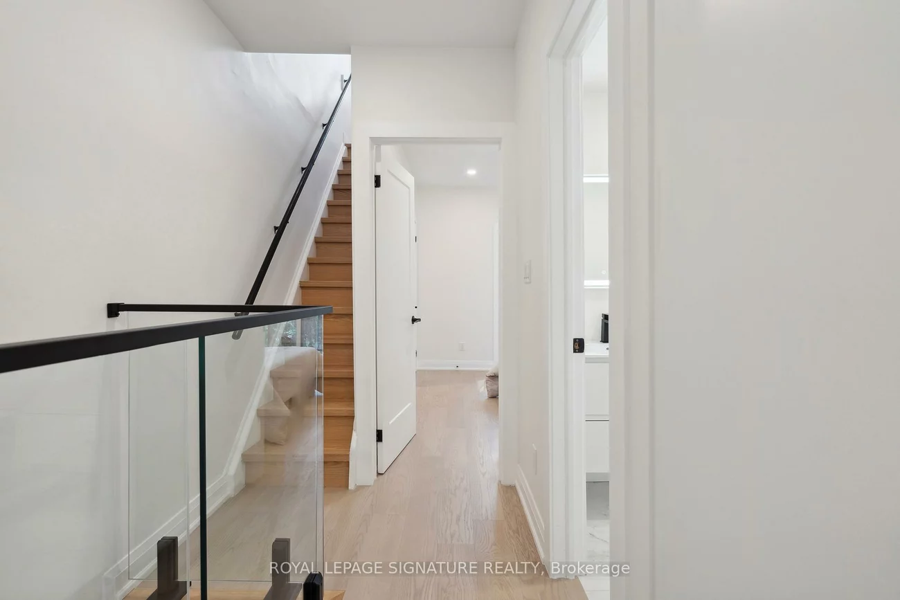 36, Tennis, North Riverdale, Toronto