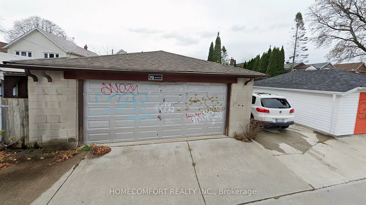 76, Barrington, Woodbine-Lumsden, Toronto