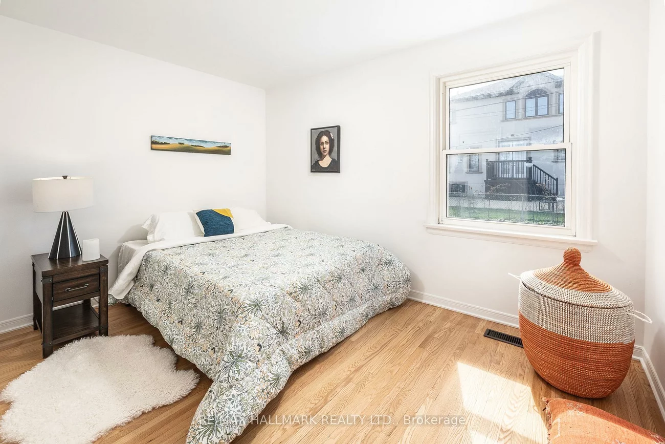 28, Crosland, Wexford-Maryvale, Toronto