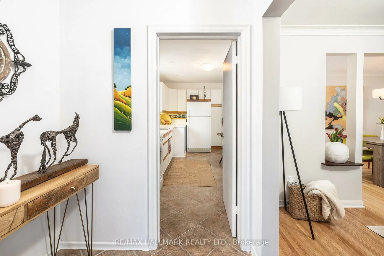 28, Crosland, Wexford-Maryvale, Toronto