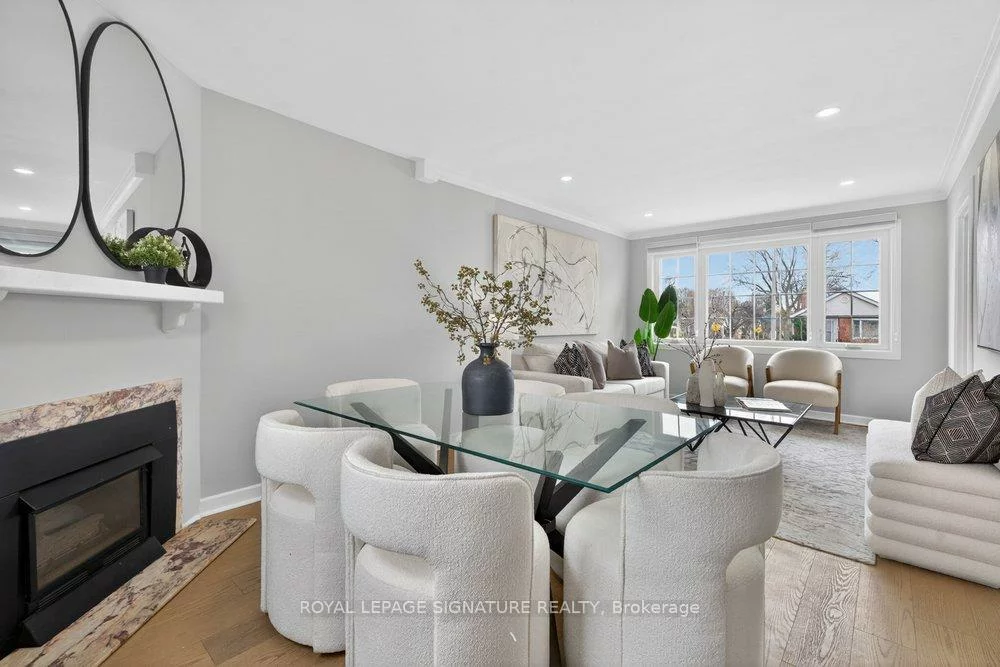 3244, St Clair, Clairlea-Birchmount, Toronto