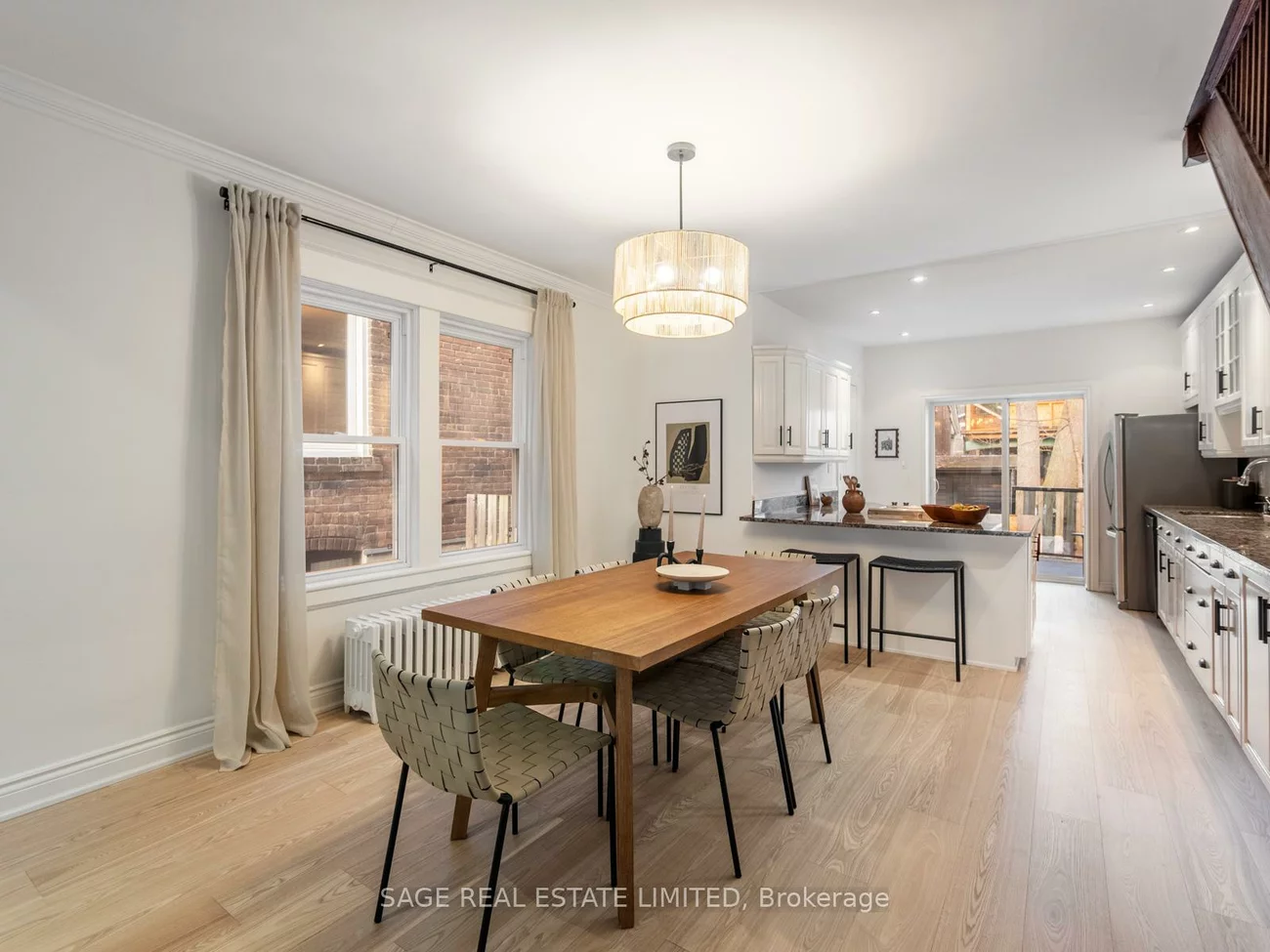 97, Bowmore, Woodbine Corridor, Toronto