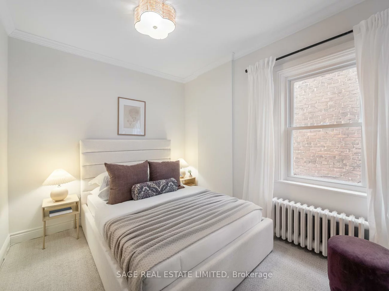 97, Bowmore, Woodbine Corridor, Toronto