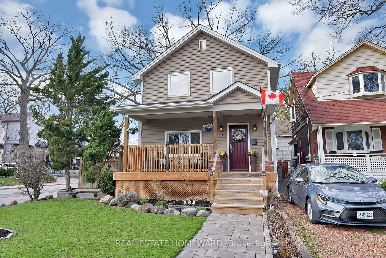 2, Lynn, Birchcliffe-Cliffside, Toronto