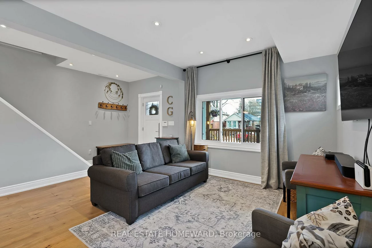 2, Lynn, Birchcliffe-Cliffside, Toronto