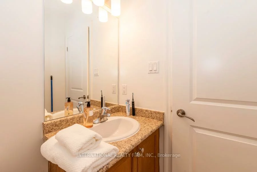 28, Camps, West Hill, Toronto