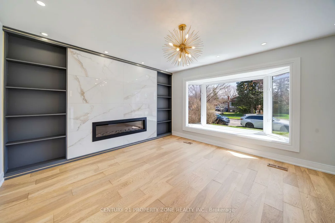203, Toynbee, Guildwood, Toronto