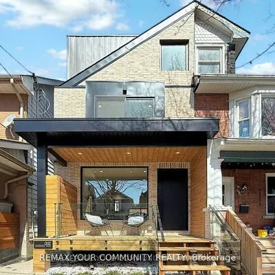 32, Endean, South Riverdale, Toronto