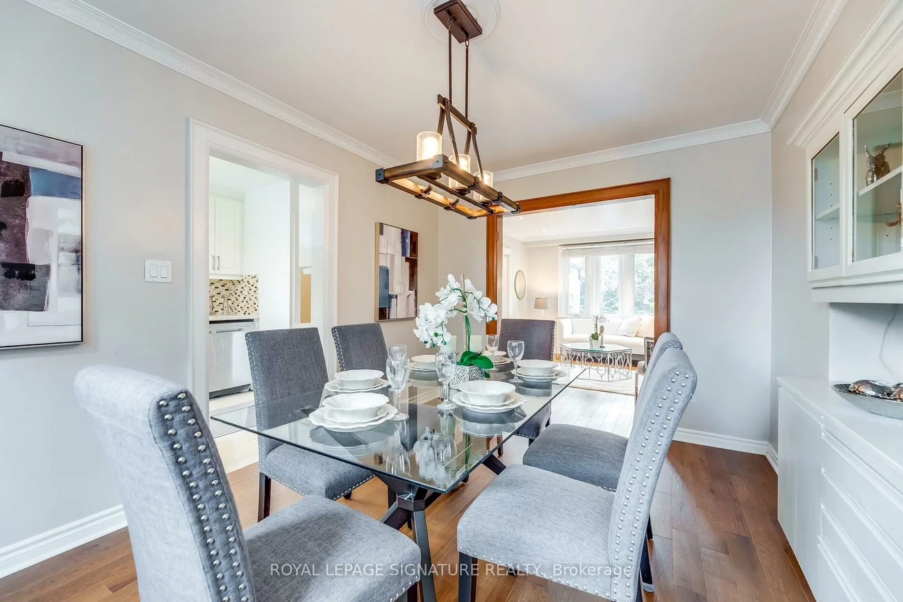 118, Blantyre, Birchcliffe-Cliffside, Toronto