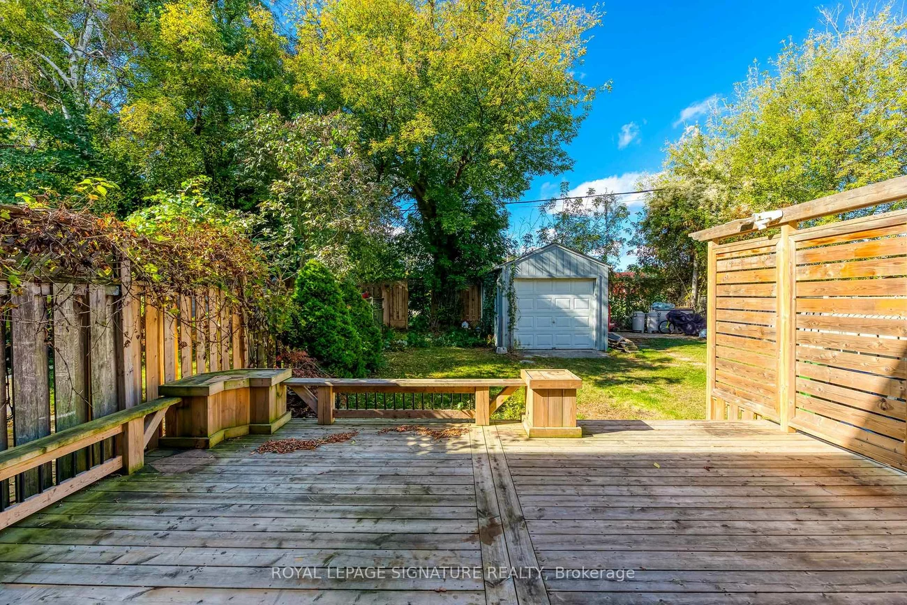 118, Blantyre, Birchcliffe-Cliffside, Toronto