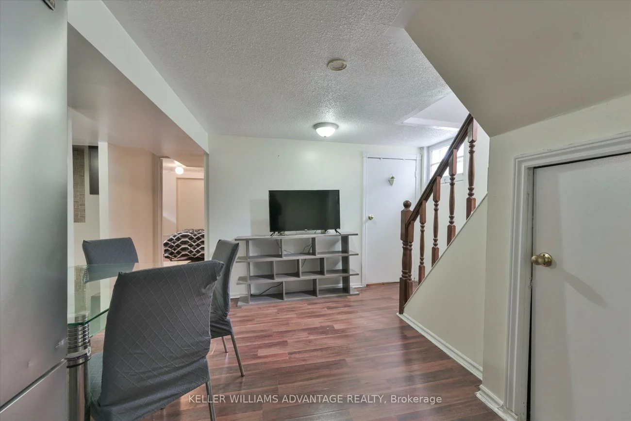 27, Innismore, Wexford-Maryvale, Toronto