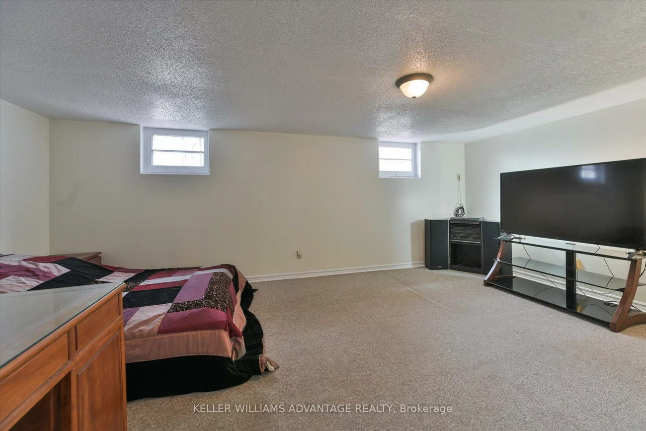 27, Innismore, Wexford-Maryvale, Toronto