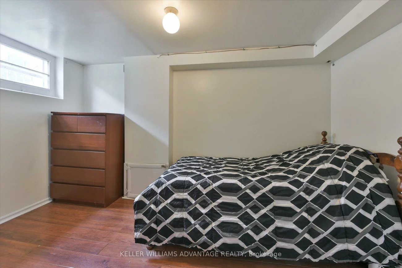 27, Innismore, Wexford-Maryvale, Toronto