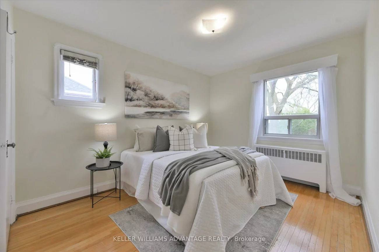 27, Innismore, Wexford-Maryvale, Toronto