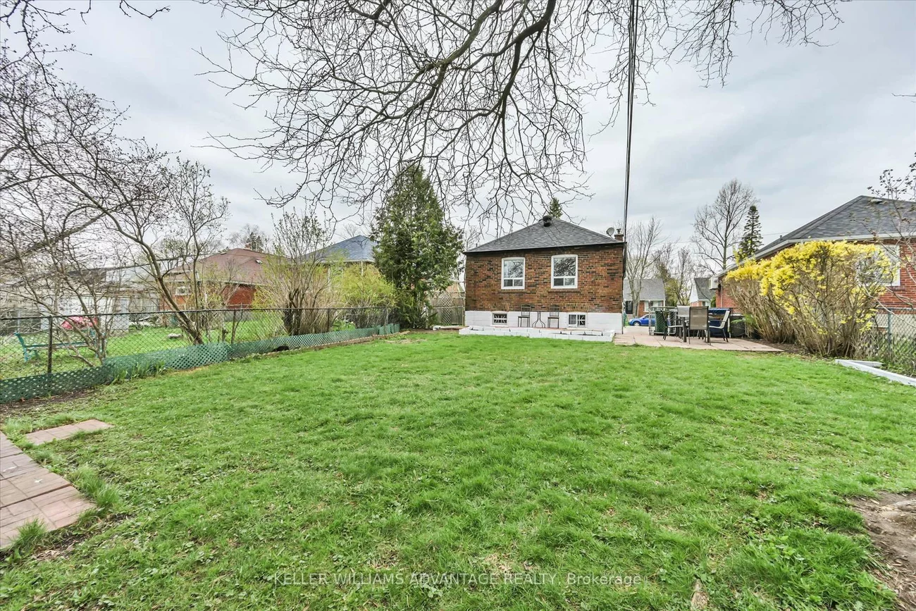 27, Innismore, Wexford-Maryvale, Toronto