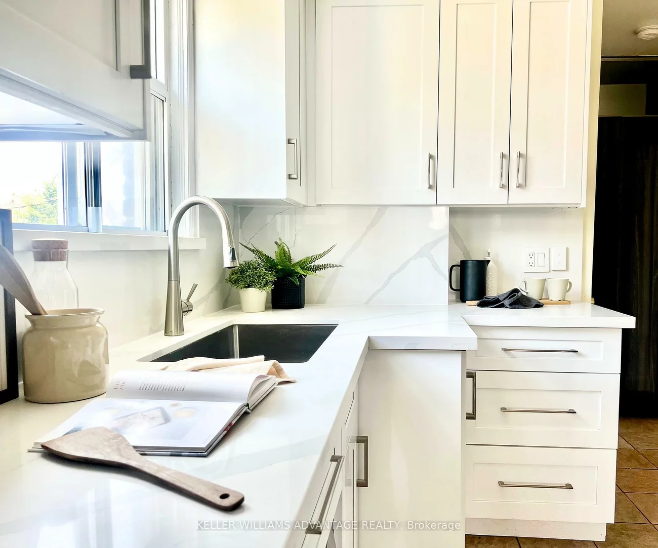 27, Innismore, Wexford-Maryvale, Toronto