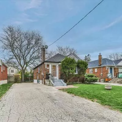 27, Innismore, Wexford-Maryvale, Toronto