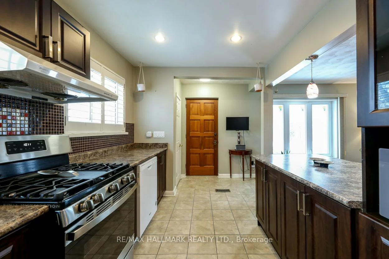 12, Trinnell, Clairlea-Birchmount, Toronto