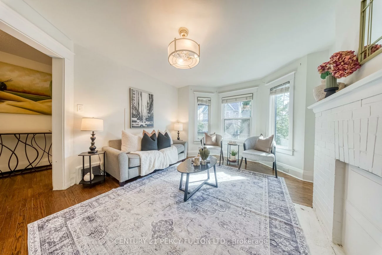 10, Redwood, Greenwood-Coxwell, Toronto