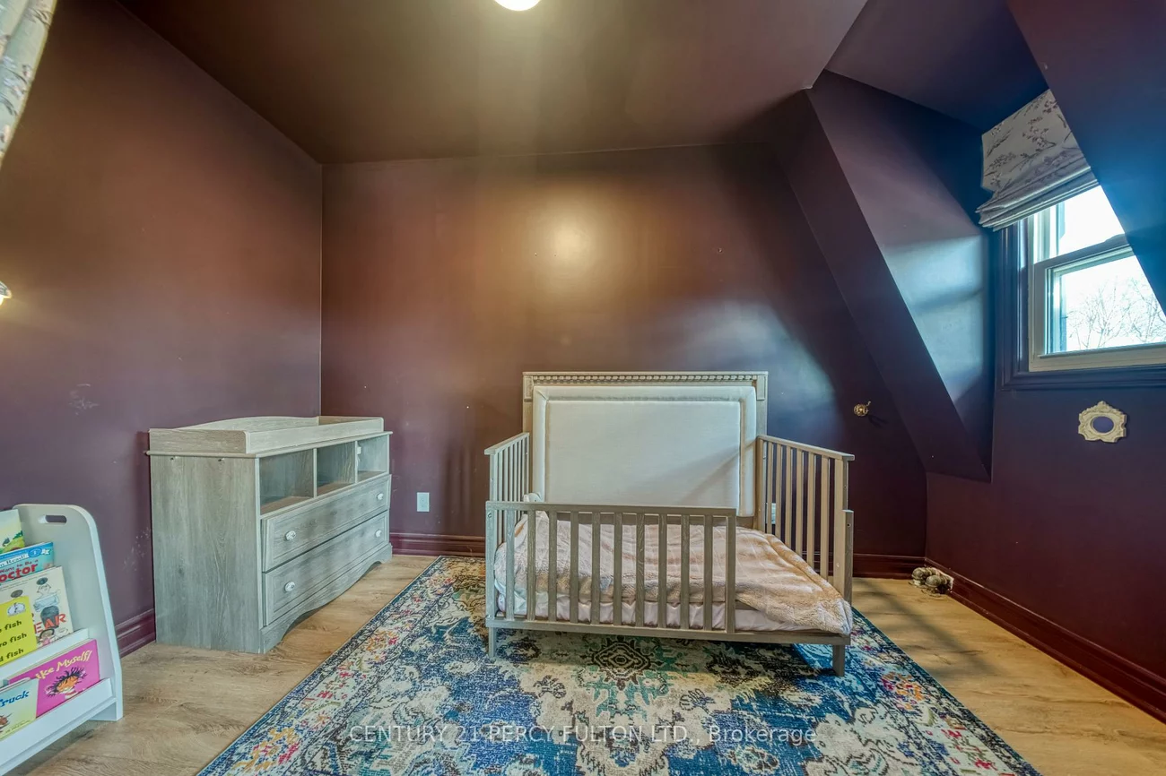 10, Redwood, Greenwood-Coxwell, Toronto