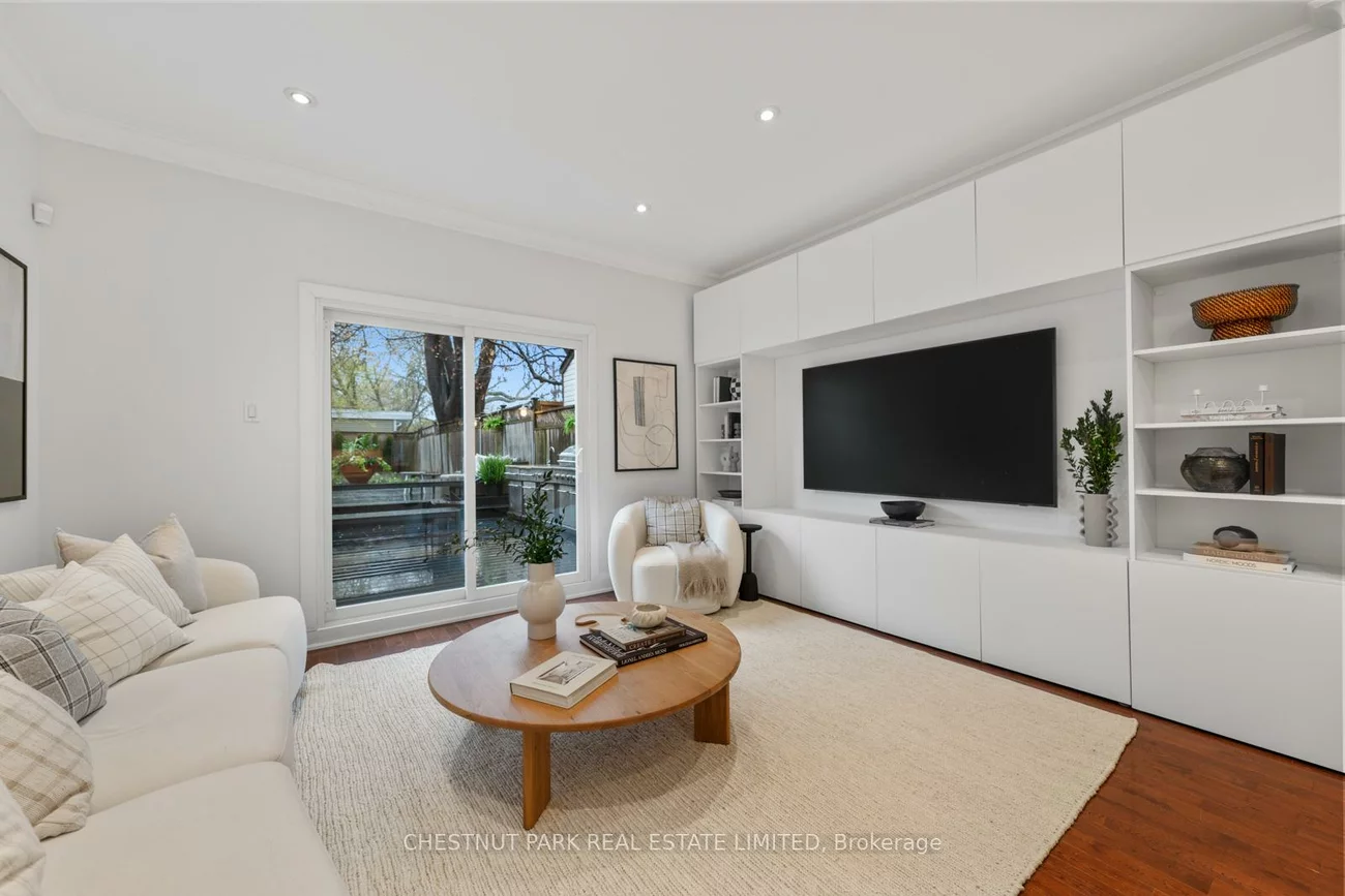 146, Boulton, South Riverdale, Toronto