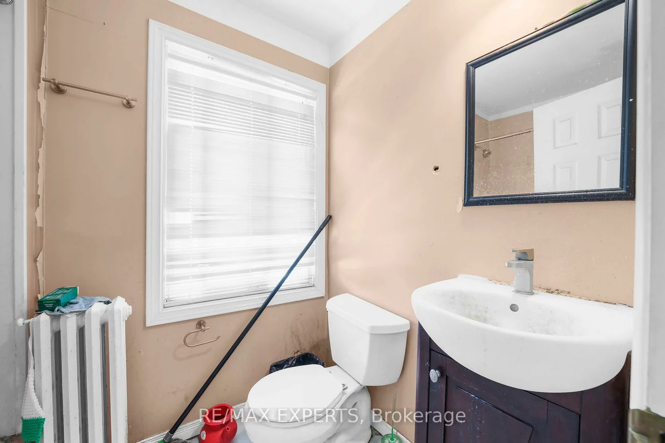 16, Bellehaven, Scarborough Village, Toronto