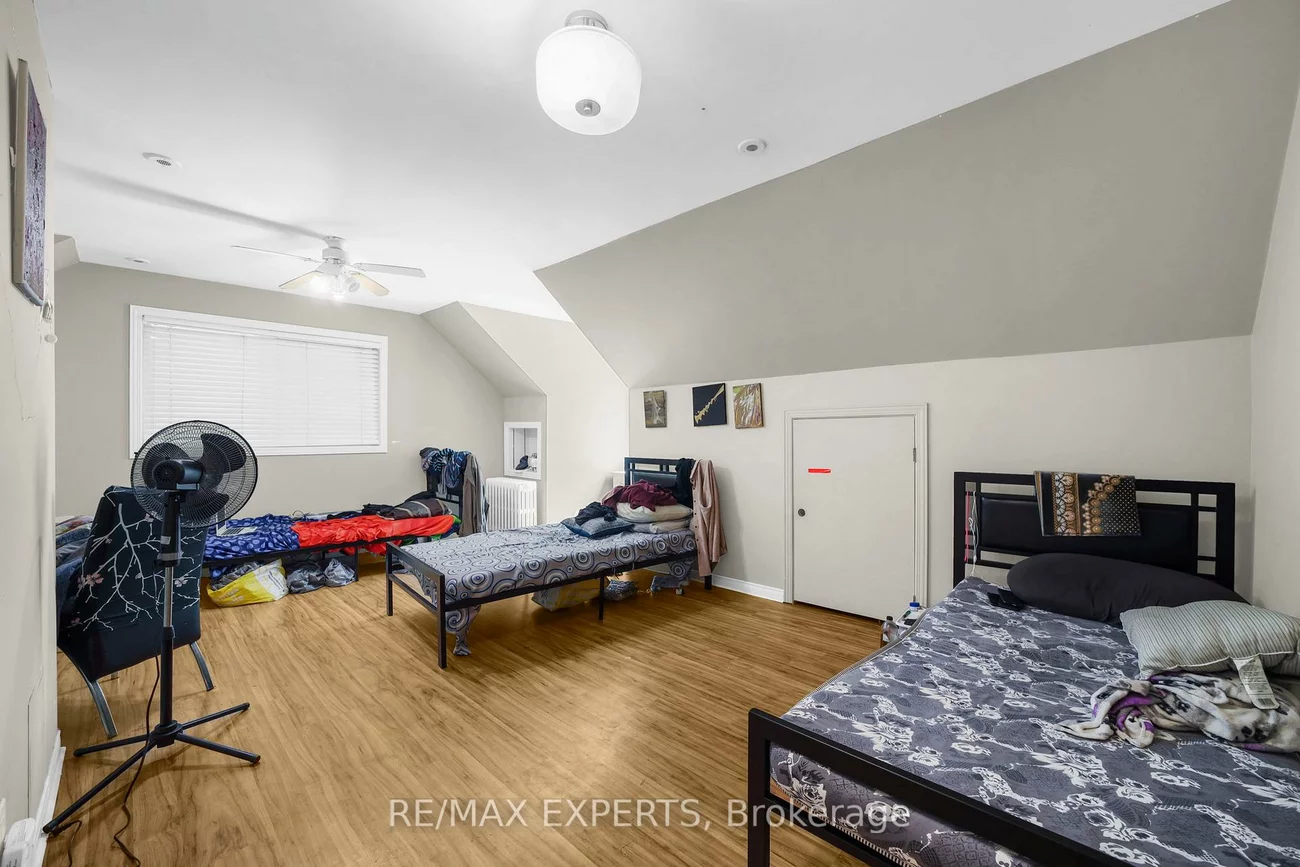 16, Bellehaven, Scarborough Village, Toronto