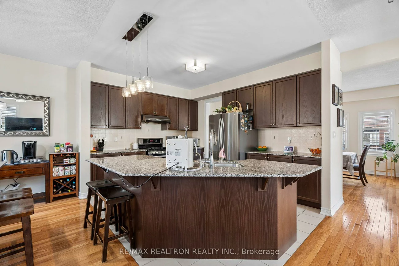 12, Dale, Guildwood, Toronto