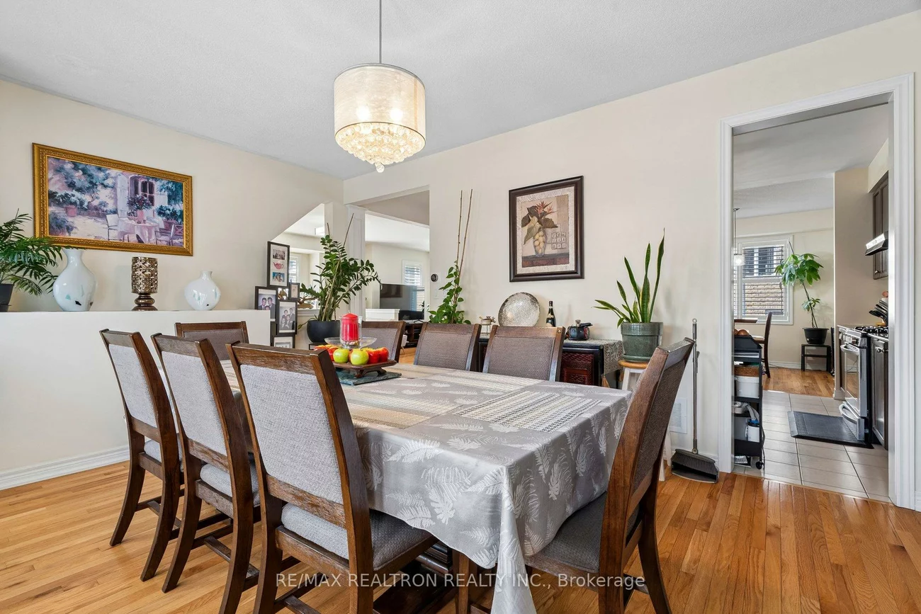 12, Dale, Guildwood, Toronto