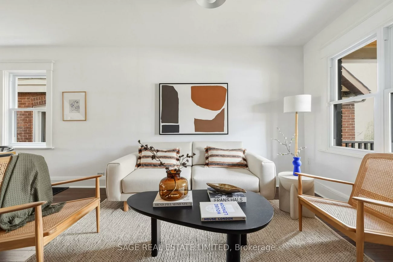 31, Glenmore, Woodbine Corridor, Toronto