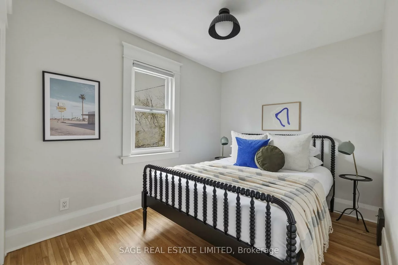 31, Glenmore, Woodbine Corridor, Toronto