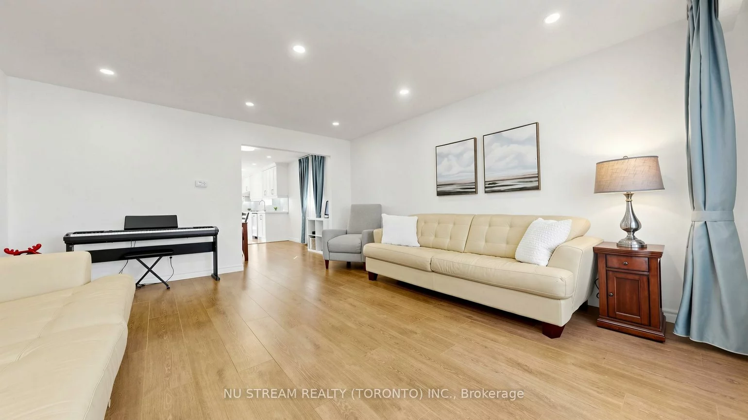 26, Alexmuir, Agincourt North, Toronto
