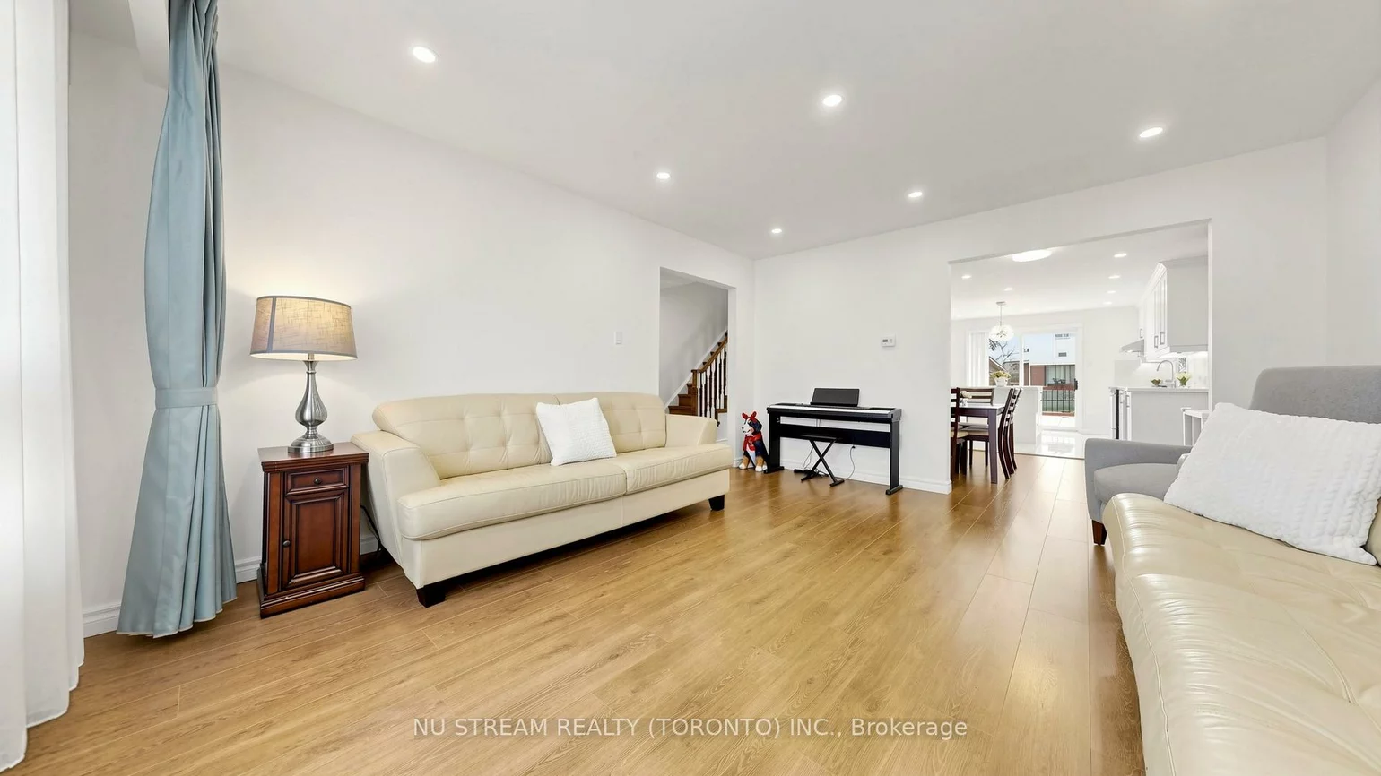 26, Alexmuir, Agincourt North, Toronto