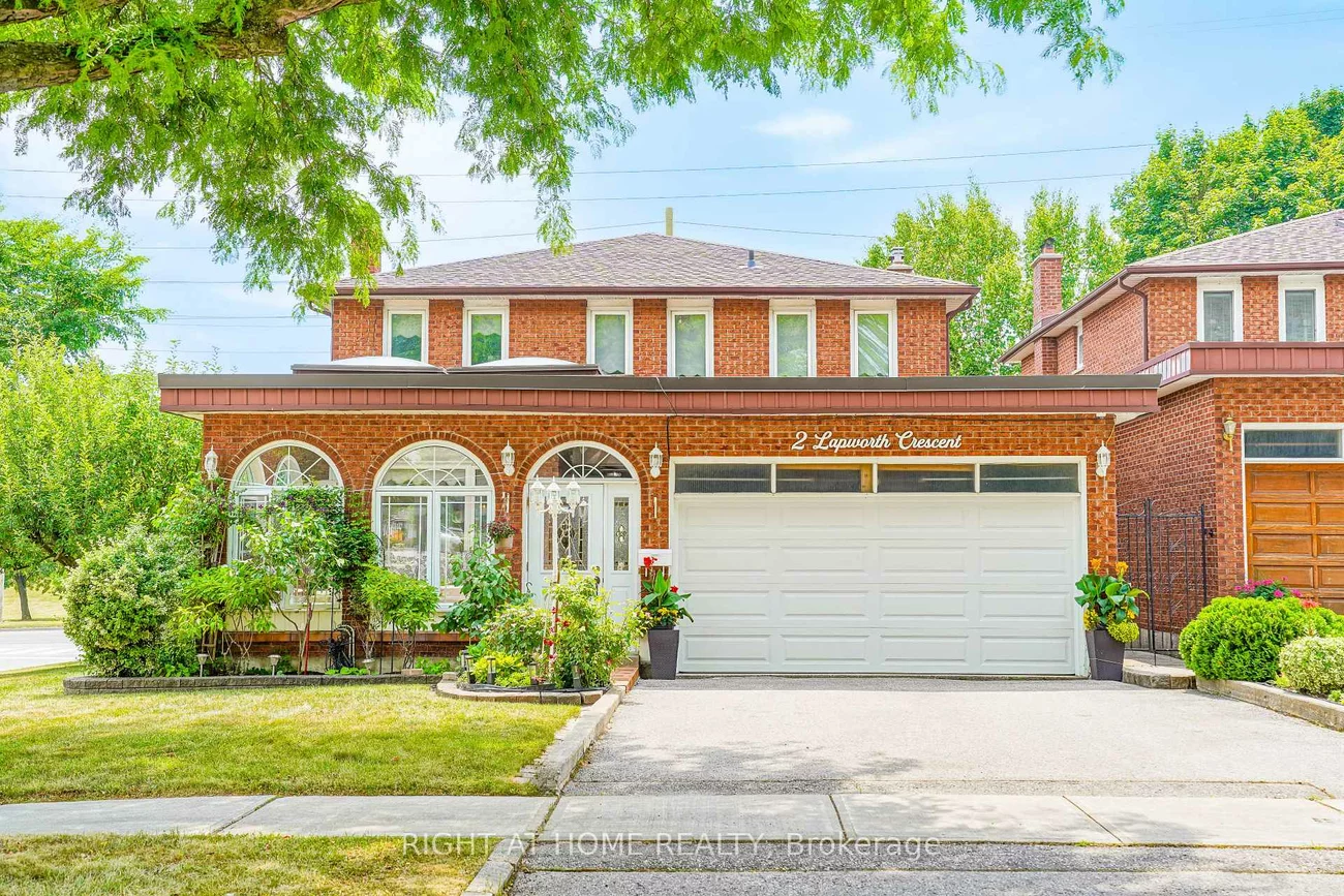 2, Lapworth, Steeles, Toronto