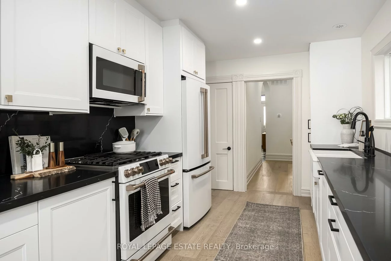 516, Eastern, South Riverdale, Toronto