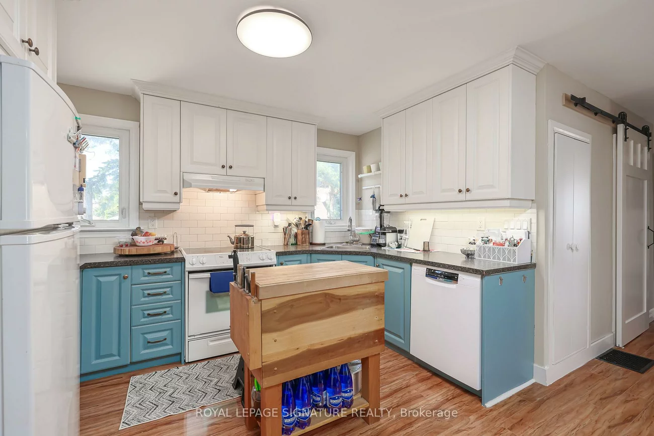71, South Bonnington, Birchcliffe-Cliffside, Toronto