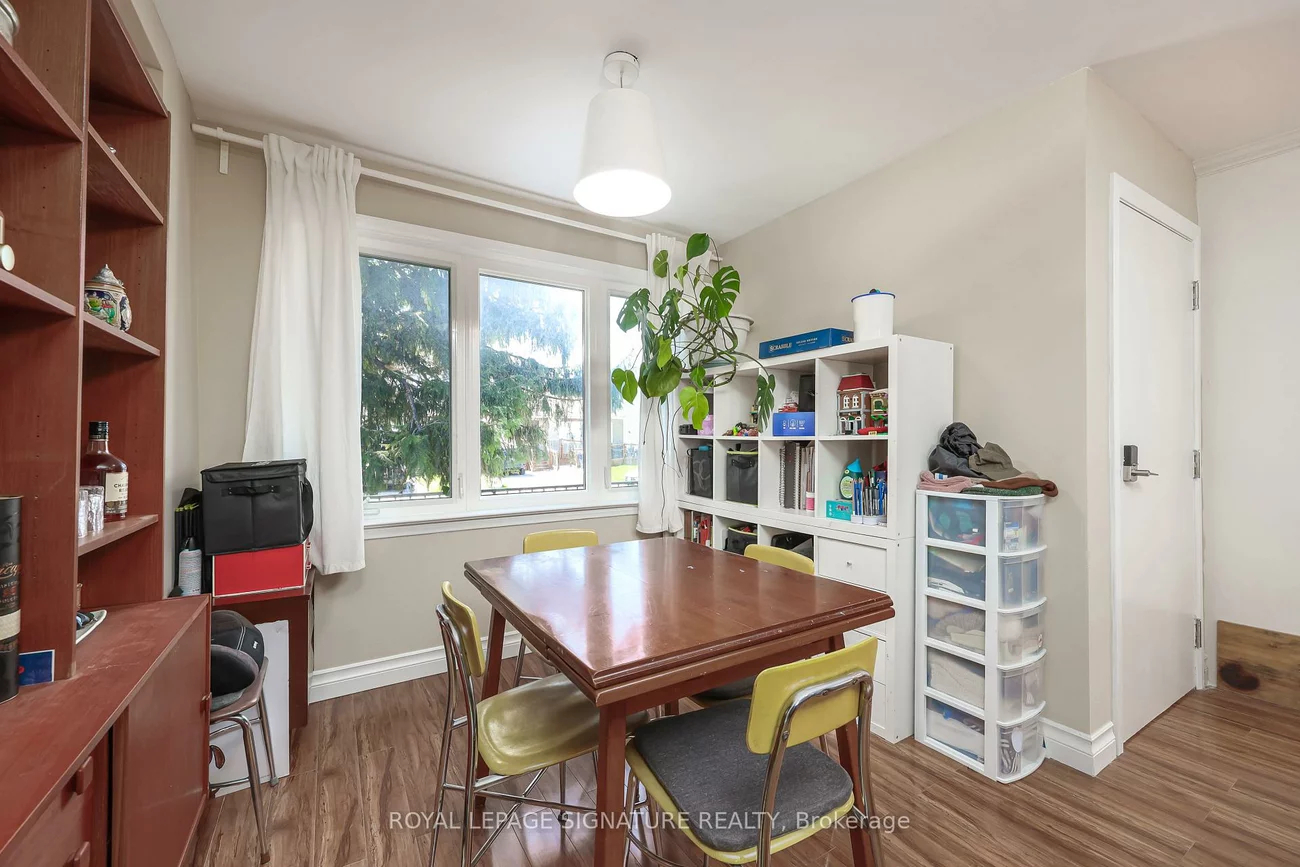71, South Bonnington, Birchcliffe-Cliffside, Toronto
